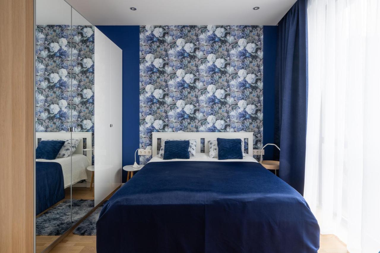 1-Bedroom Penthouse With Underground Parking Riga Esterno foto