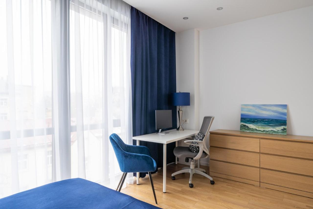 1-Bedroom Penthouse With Underground Parking Riga Esterno foto